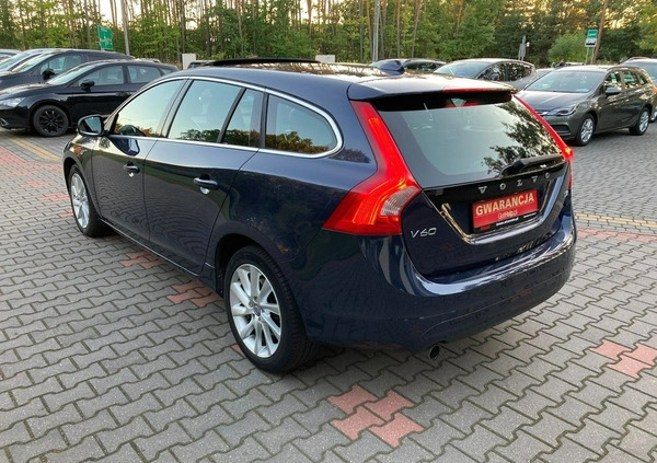Volvo V60 cena 40900 przebieg: 200000, rok produkcji 2014 z Opole małe 562